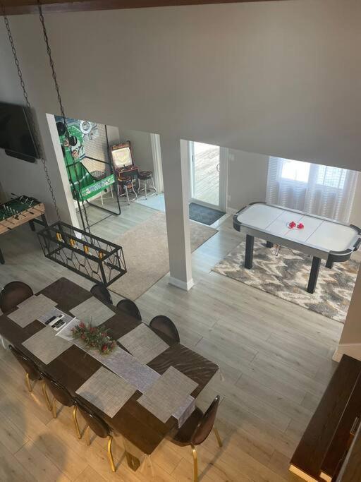 Modern Home Near Lake W Hottub, Game Room, Fireplace Albrightsville Экстерьер фото