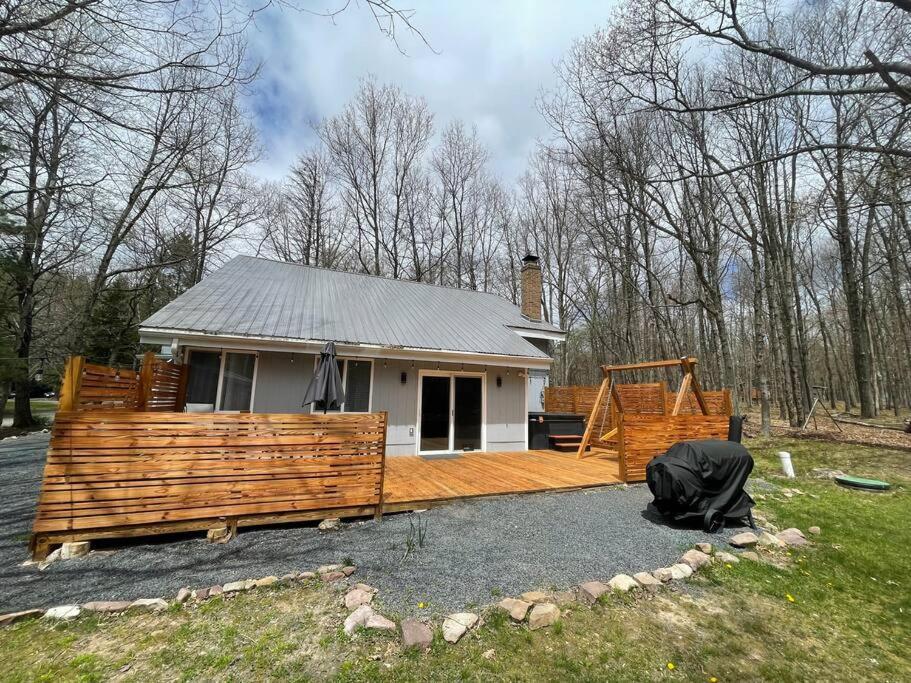 Modern Home Near Lake W Hottub, Game Room, Fireplace Albrightsville Экстерьер фото